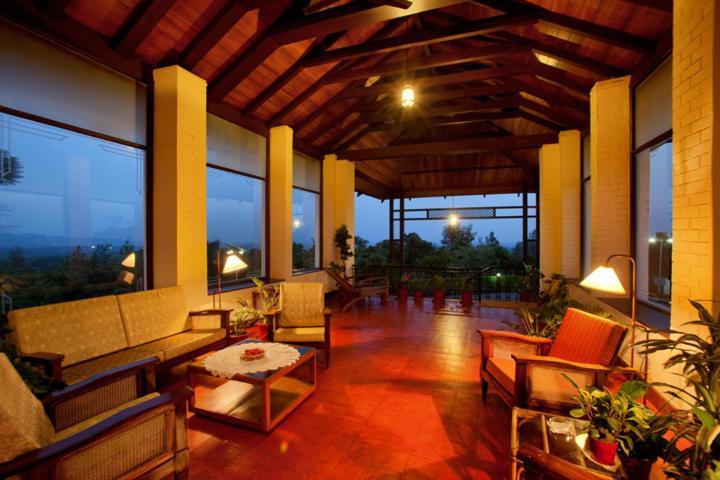 Ama Plantation Trails Coorg Villa Gonikoppal Buitenkant foto