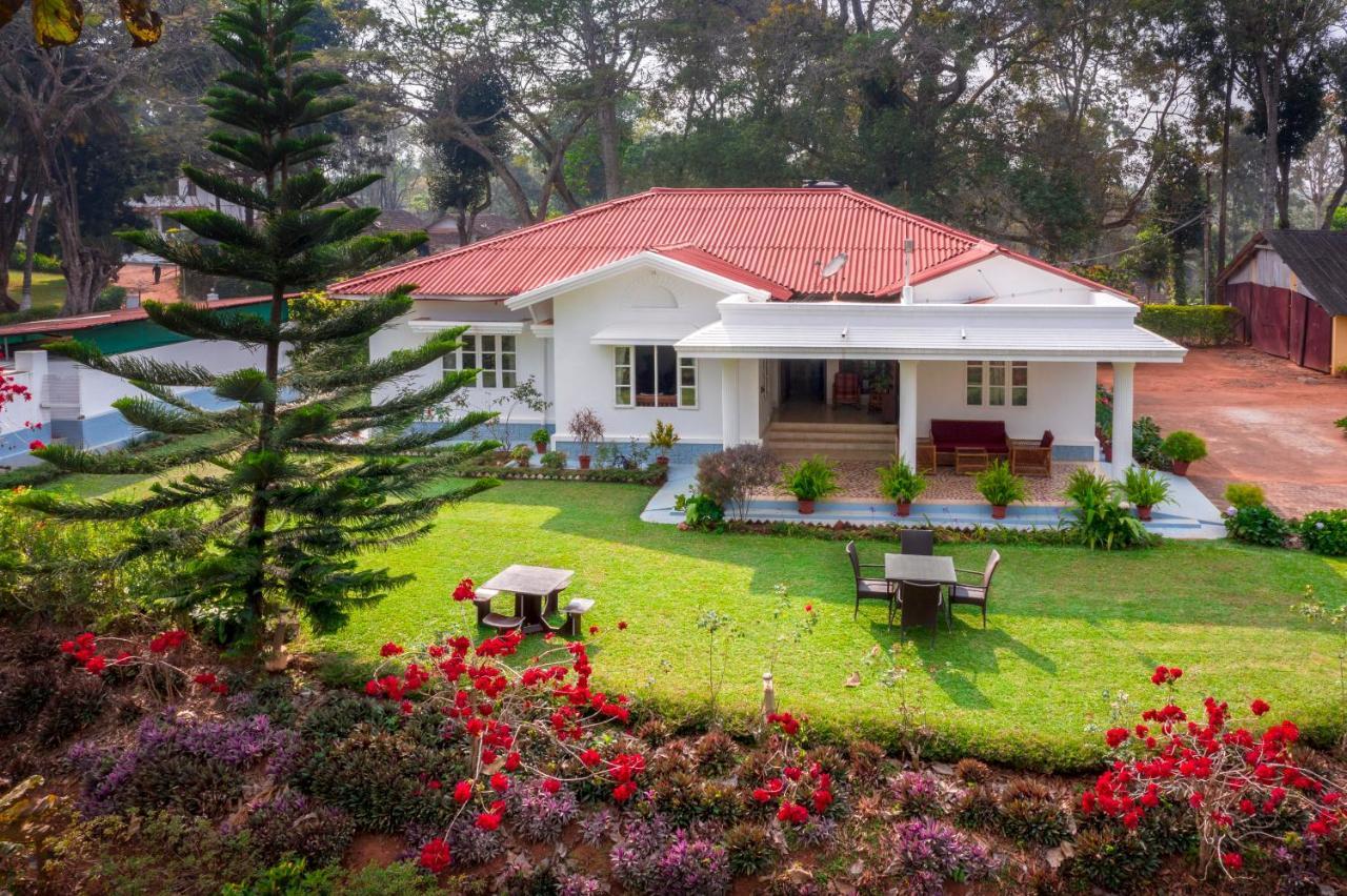 Ama Plantation Trails Coorg Villa Gonikoppal Buitenkant foto